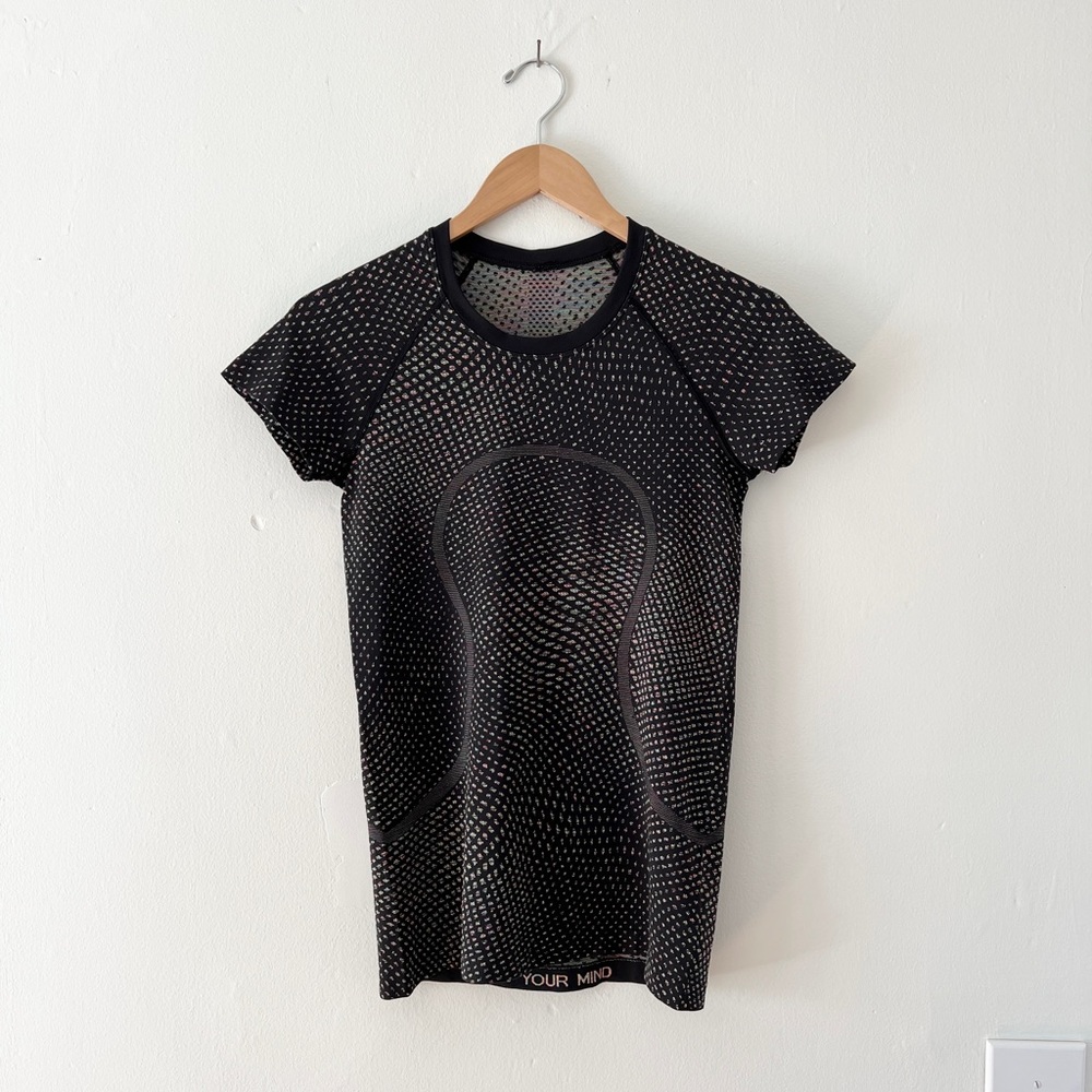 Lululemon 6 Swiftly Tech Short Sleeve Shirt 2.0